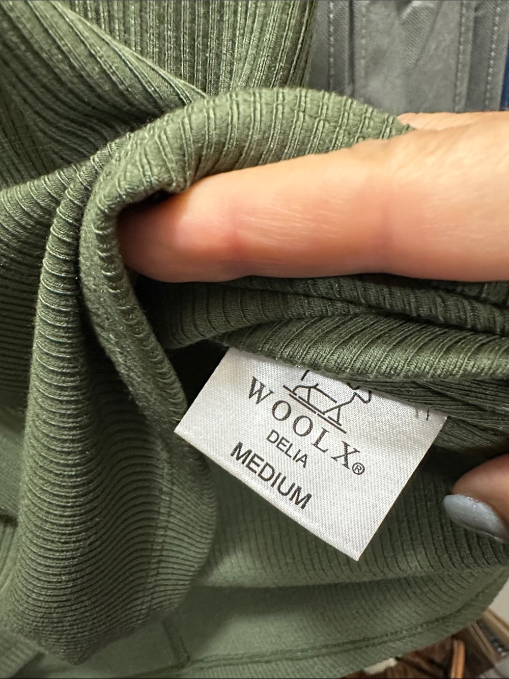 NEW Woolx Delia Ribbed Short Sleeve in Olive Green, Medium $125